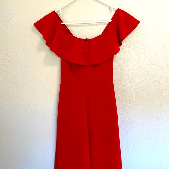H&M red off the shoulder, ankle length jumpsuit with ruffle neckline. Size xs - Picture 3 of 10